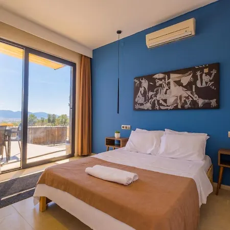 6 Kisilik Harika Dogada Ozel Havuzlu Villa, Mugla-awz215 * Fethiye