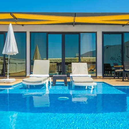 6 Kisilik Harika Dogada Ozel Havuzlu Villa, Mugla-awz215 *