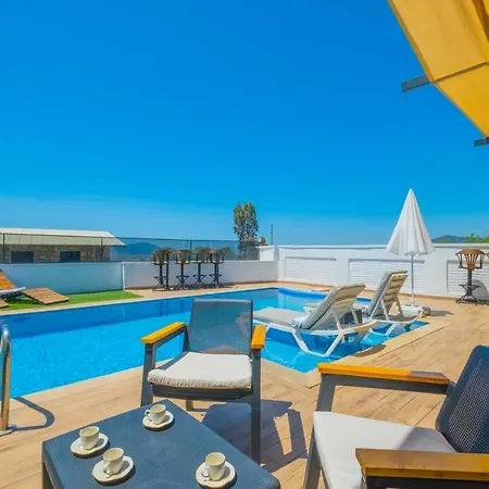Vilă 6 Kisilik Harika Dogada Ozel Havuzlu Villa, Mugla-awz215 *